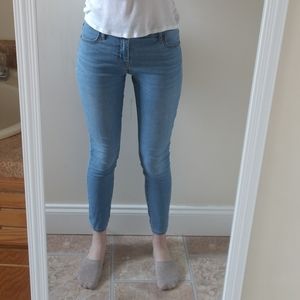 Old Navy Super Skinny Ankle Jeans